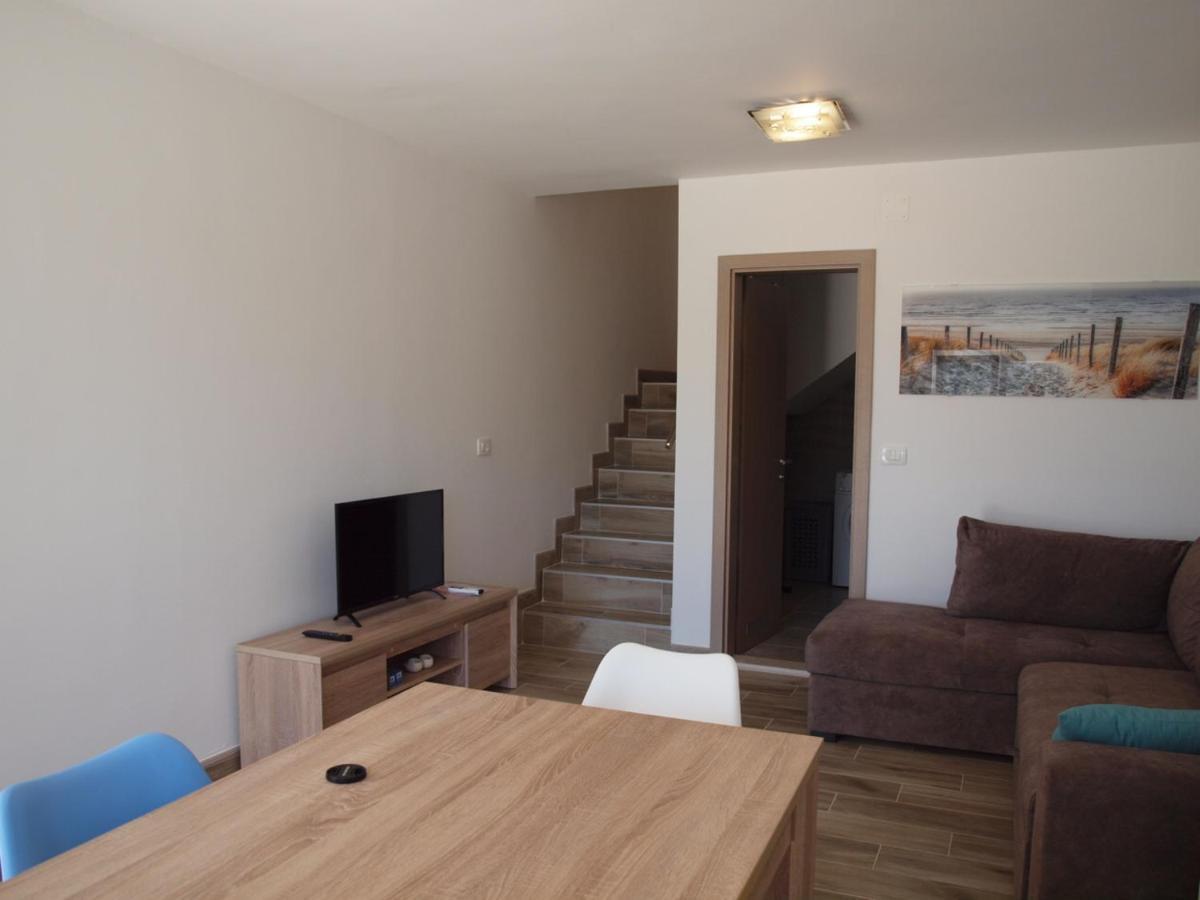 Apartman&Studio S โพลเช ภายนอก รูปภาพ