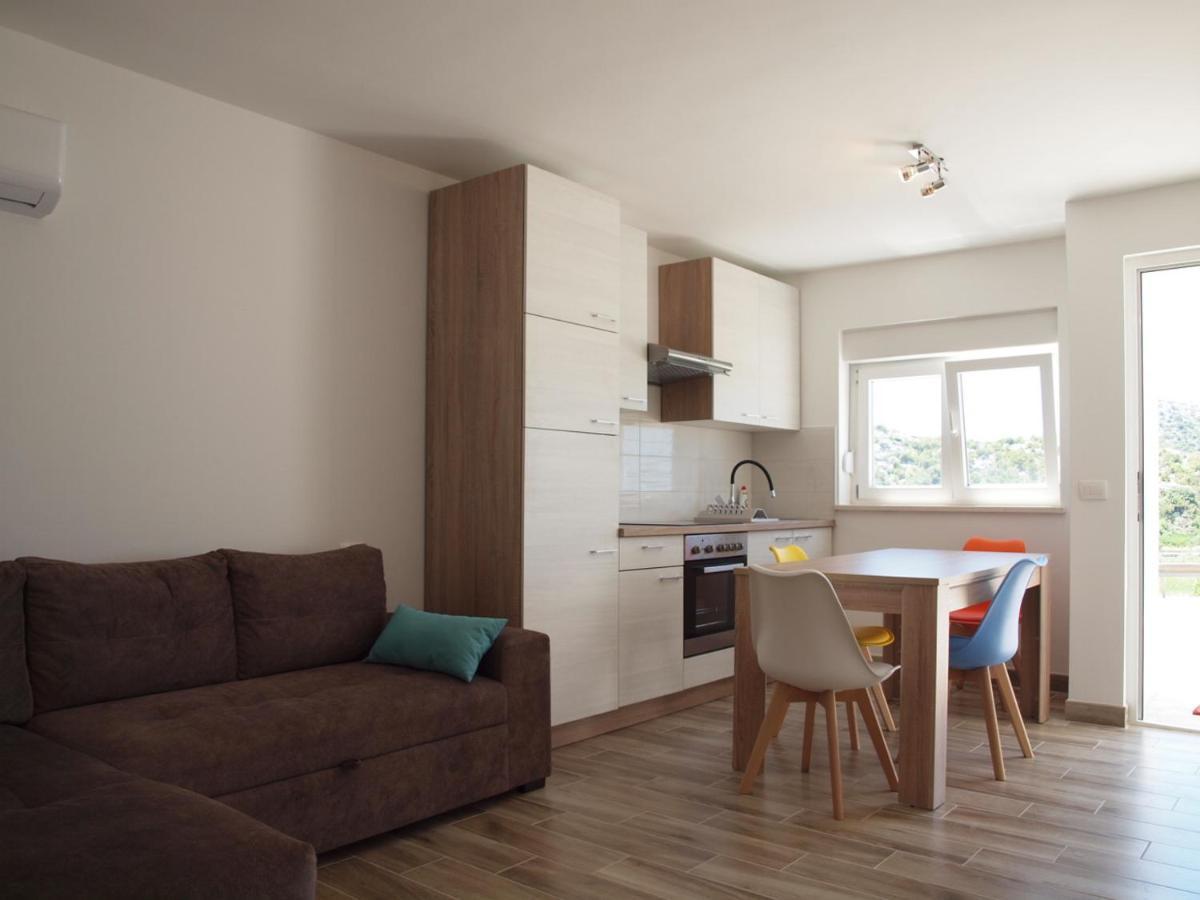 Apartman&Studio S โพลเช ภายนอก รูปภาพ